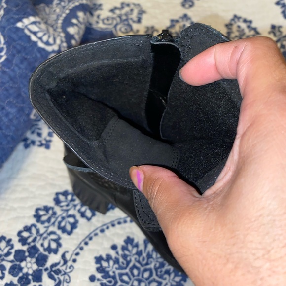 Clarks - Picture 4 of 6